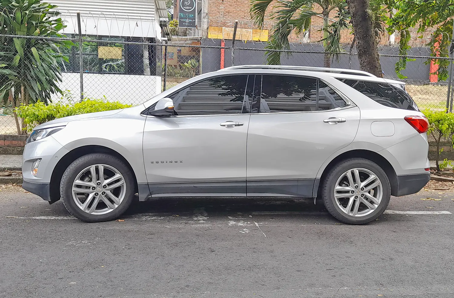 chevy-equinox-03-125905