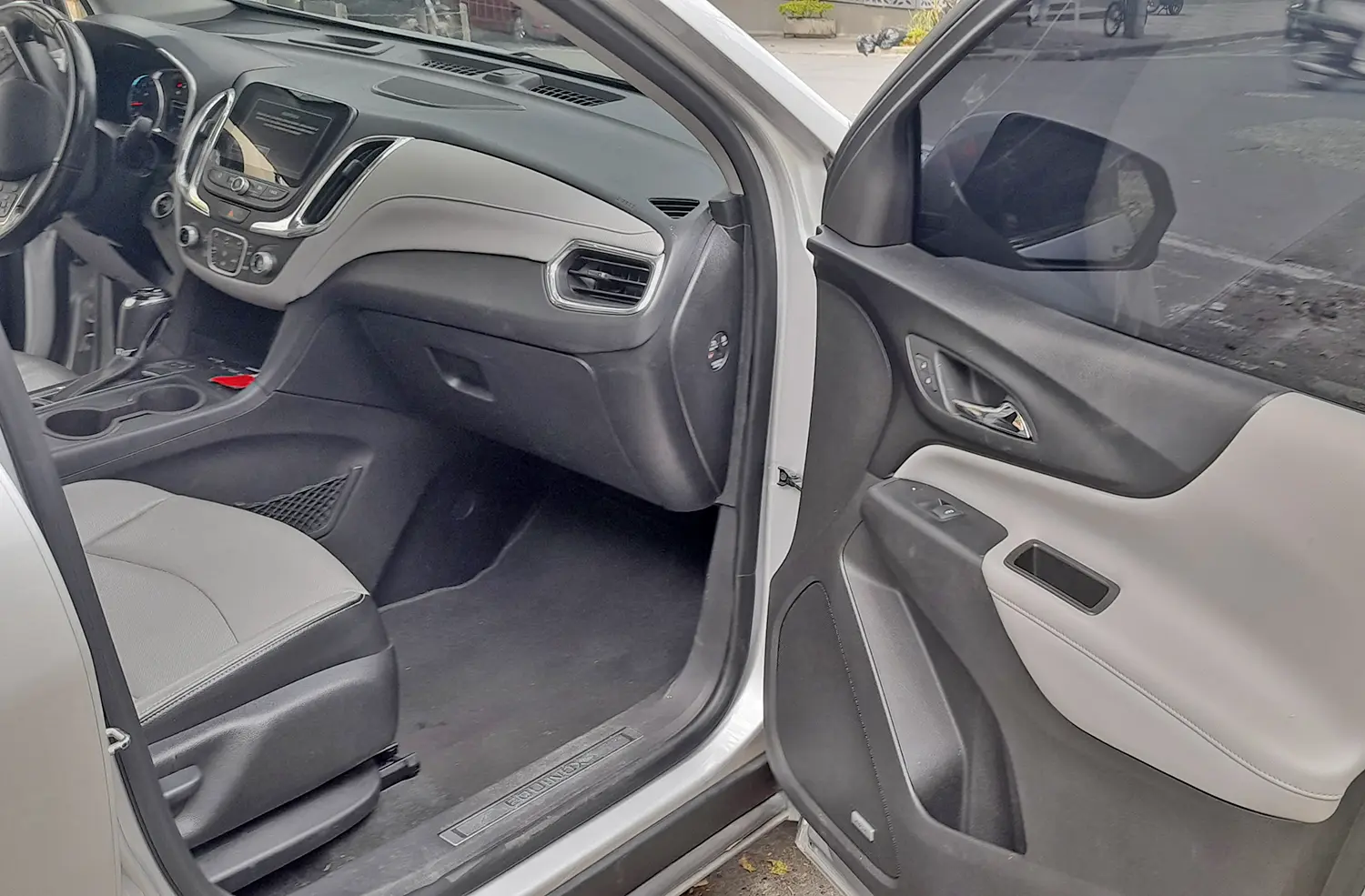 chevy-equinox-16-130256
